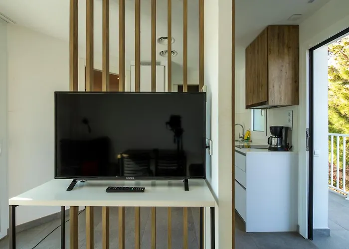 Sunway Apollo Апартаменти