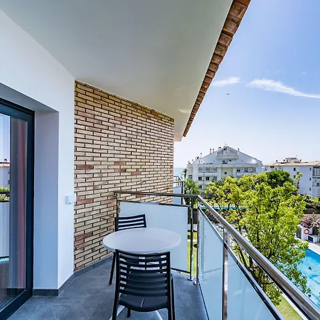 Sunway Apollo シッチェス